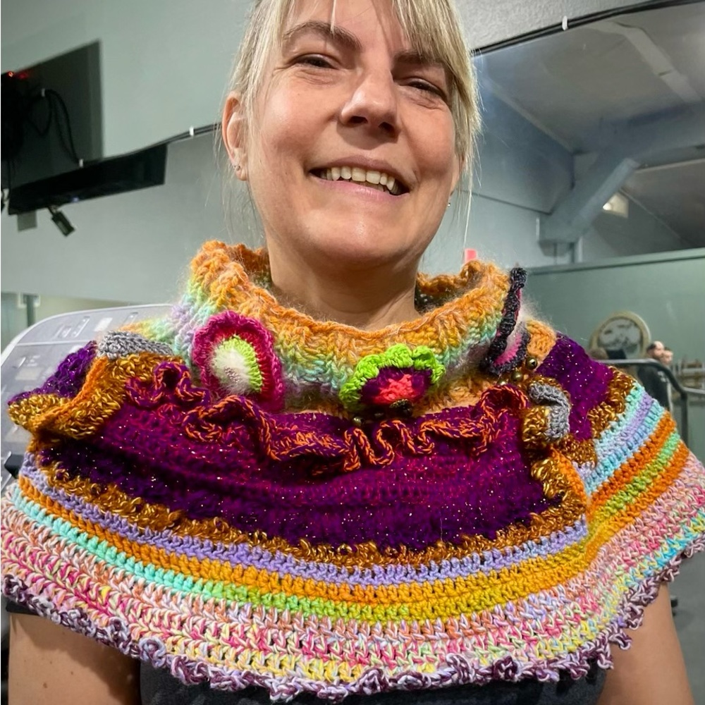 Handmade hand-Dyed Handspun and mix of yarns. Artist me! Designed. Capelette. OS